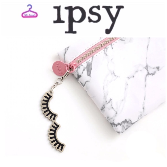 ipsy Accessories - 🚨NEW🚨Ipsy Lashes Keychain/Bag Charm